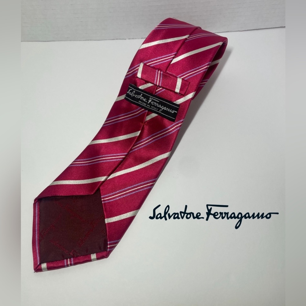 Salvatore Ferragamo Men’s Red Striped Nike Tie